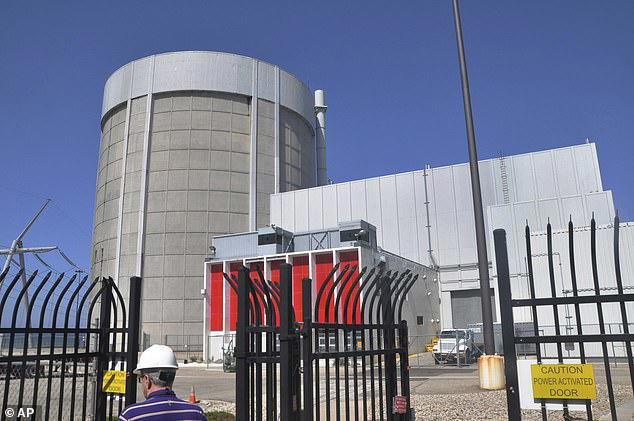 Palisades Nuclear Plant Set to Resume Operations, Spearheading Michigan's Clean Energy Agenda