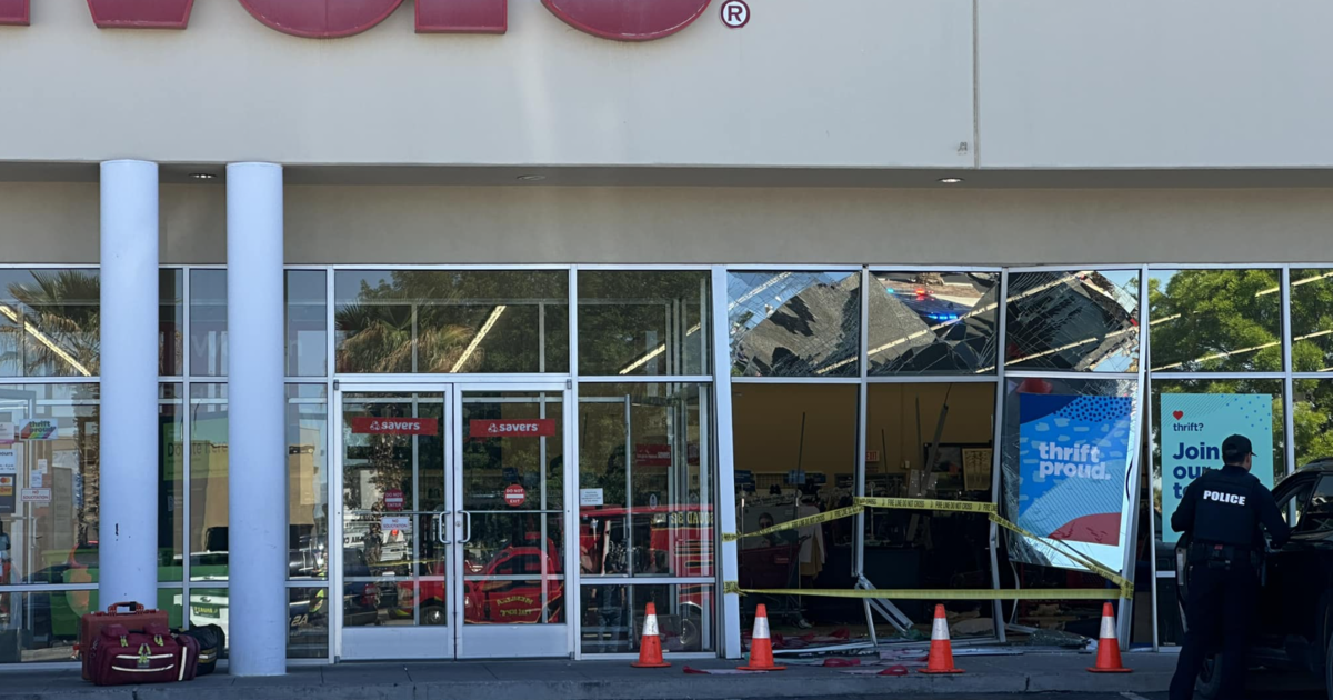 New Mexico: One Dead, Multiple Injured as SUV Crashes into Thrift Store