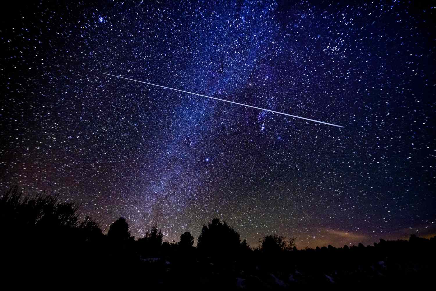 Spectacular Show in the Sky: Eta Aquariids Meteor Shower Peaks