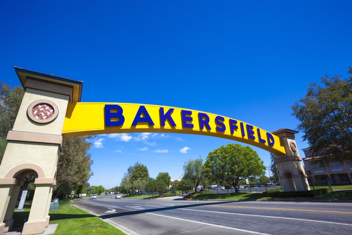 Bakersfield Sees Higher Vehicle Crime Rates in Central and Metro Zones