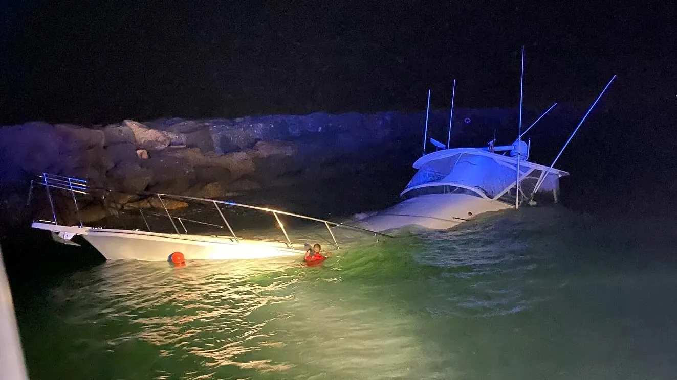 Boat Crash in Southern California Leaves One Dead, Ten Injured