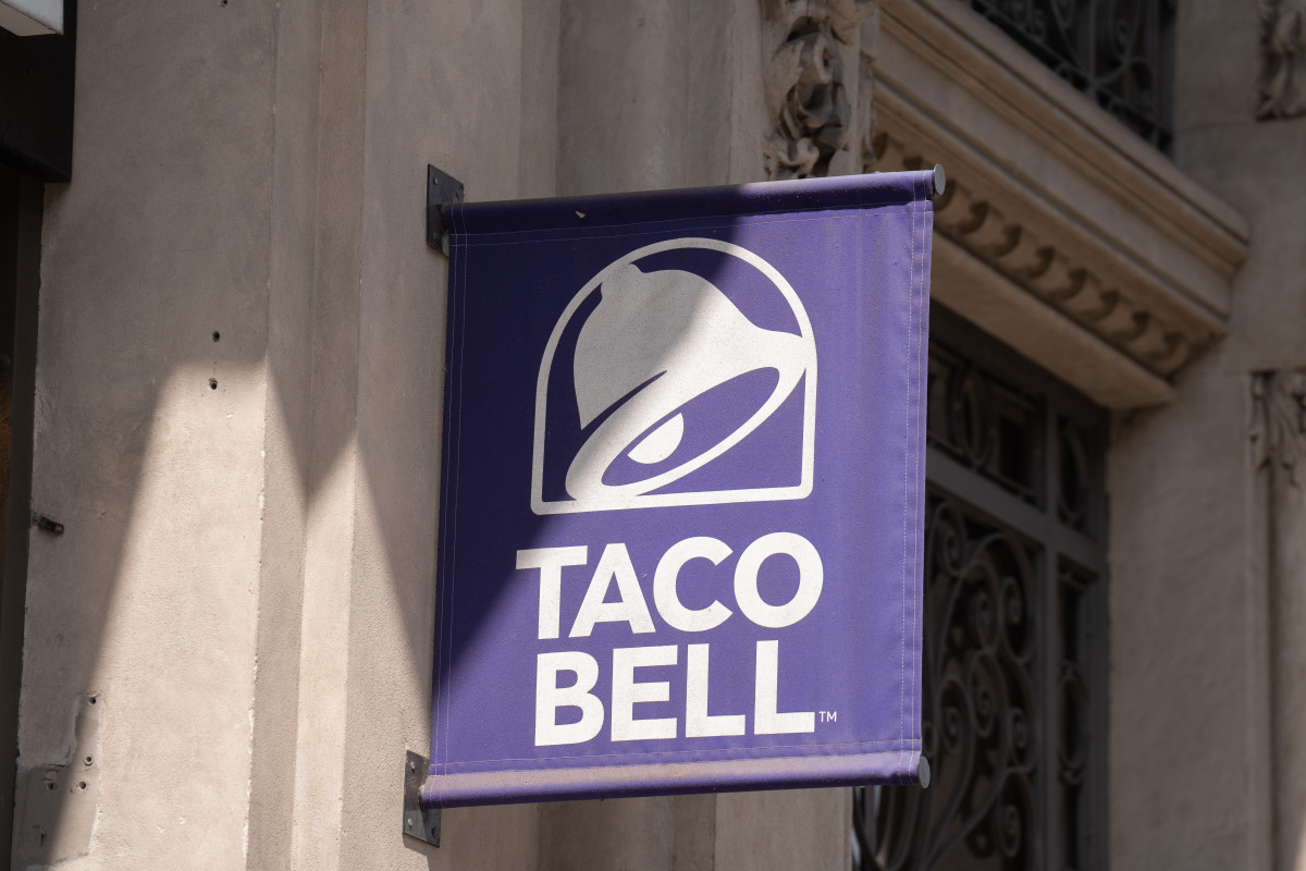 Taco Bell Celebrates Baja Blast's 20th Anniversary with New Offers and Delicacies