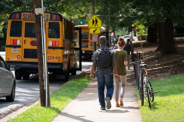 Newark Schools Extend Day Hours Under New Universal Schedule