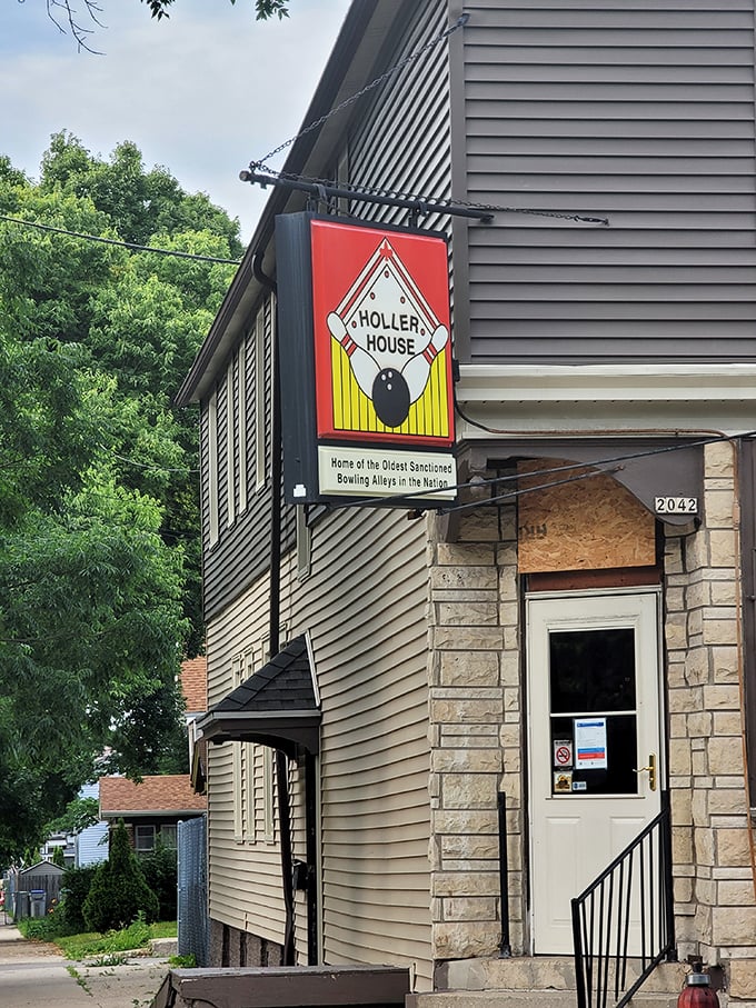 Roll into history at Holler House! This retro bowling alley is the perfect detour on your Wisconsin road trip.