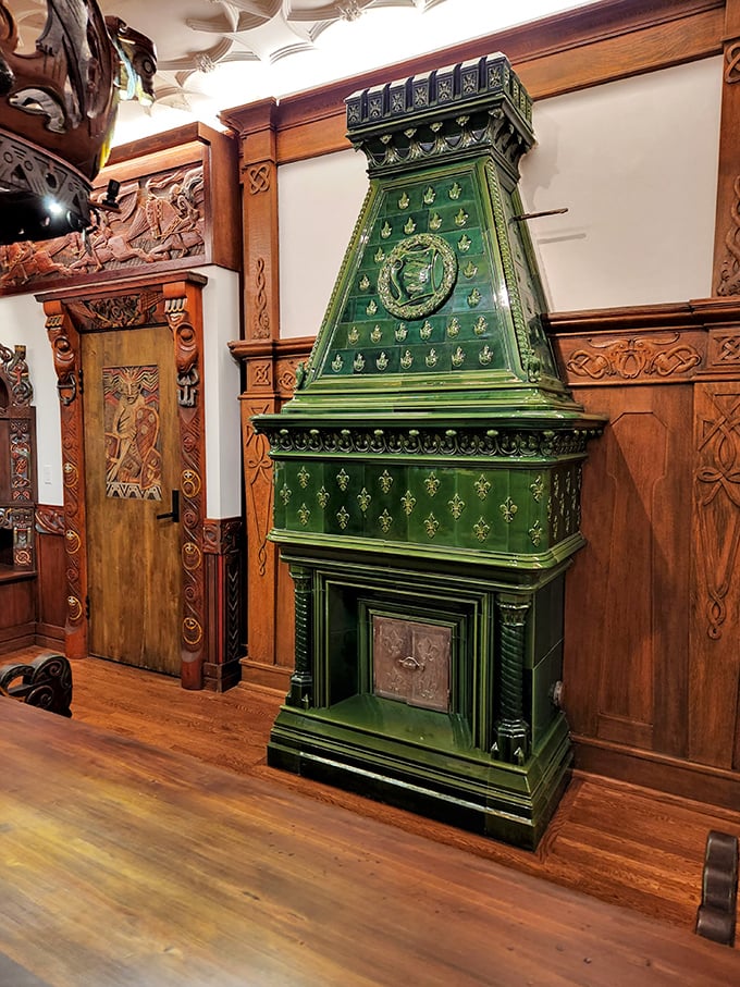 Is it hot in here, or is it just this fabulous fireplace? This emerald beauty could warm even the coldest Swedish winter.