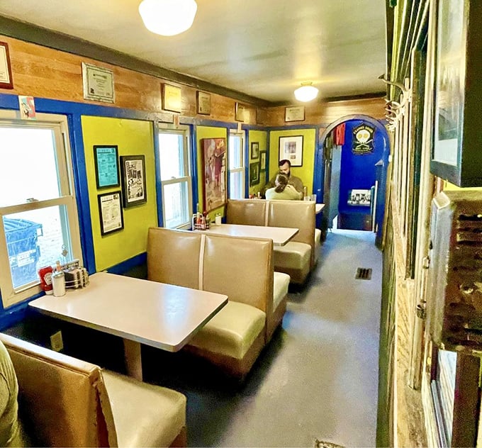 All aboard the flavor train! This cozy dining car interior is where memories are made, one delicious bite at a time.