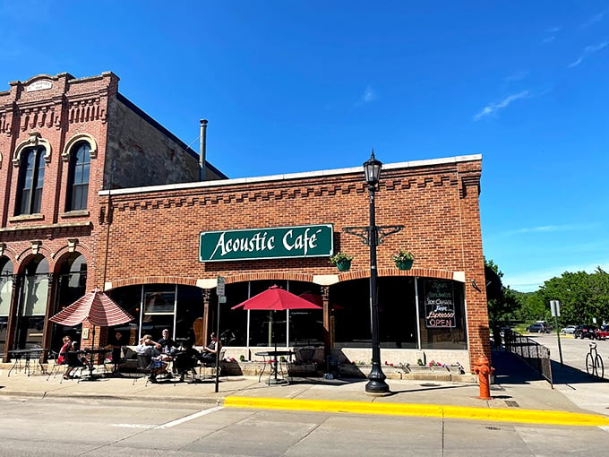 Winona's Acoustic Cafe is the cozy corner where bread dreams come true. 