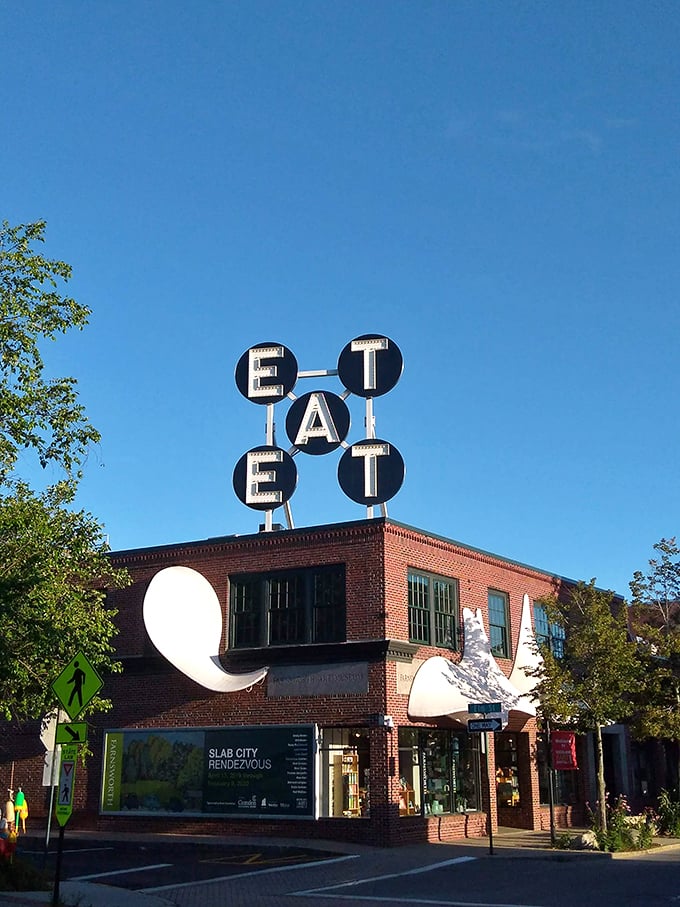 Rock on with your coffee on! This retro-cool spot serves up brews with a side of nostalgia.