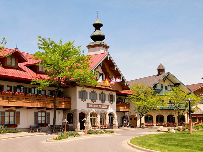 Frankenmuth Bavarian Inn: Lederhosen not required, but encouraged! Step into this slice of Germany and prepare for a schnitzel-fueled adventure.