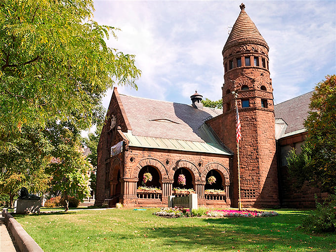 From stuffed critters to starry skies, the Fairbanks Museum is a feast for curious minds. Time travel not included!