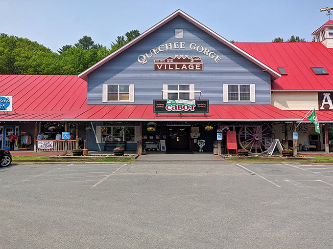 Nostalgia overload at Vermont Antique Mall! It's like raiding your cool aunt's attic, minus the dust bunnies.