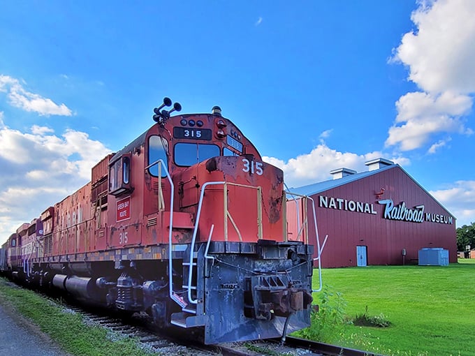 Red alert! This crimson beauty isn't just eye candy – it's a rolling piece of American history.