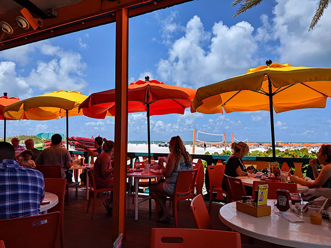 Sea breeze and satisfied customers – the perfect recipe! Frenchy's outdoor dining area offers a side of vitamin sea with your meal.