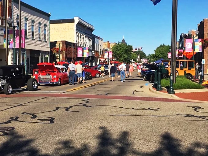 It's not just a street fair, it's a Zeeland extravaganza! Where else can you play giant Connect Four in the middle of Main Street?