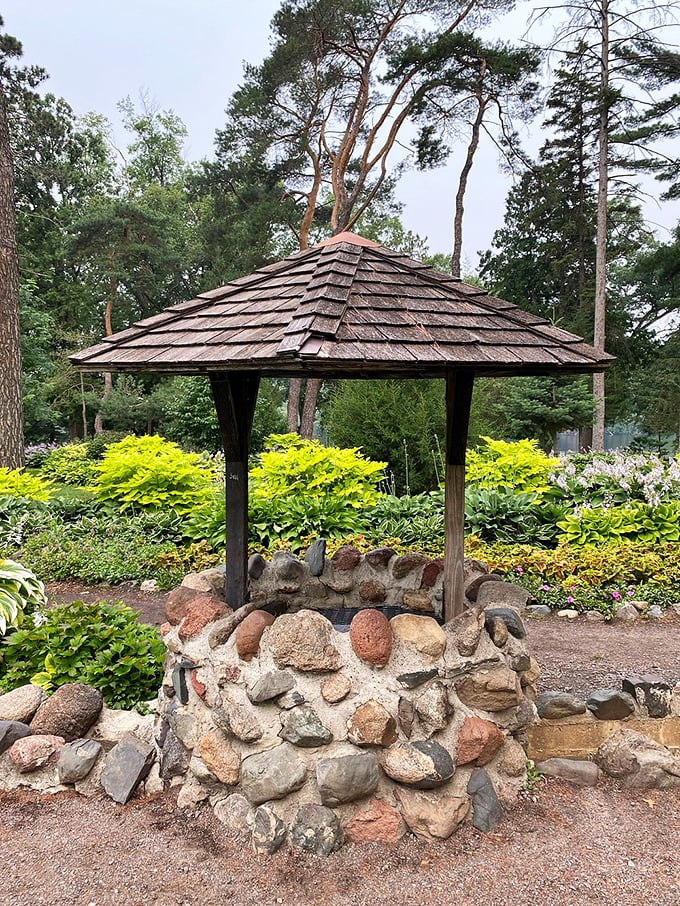 The wishing well of endless possibilities! Toss in a coin and dream of your own backyard Eden.