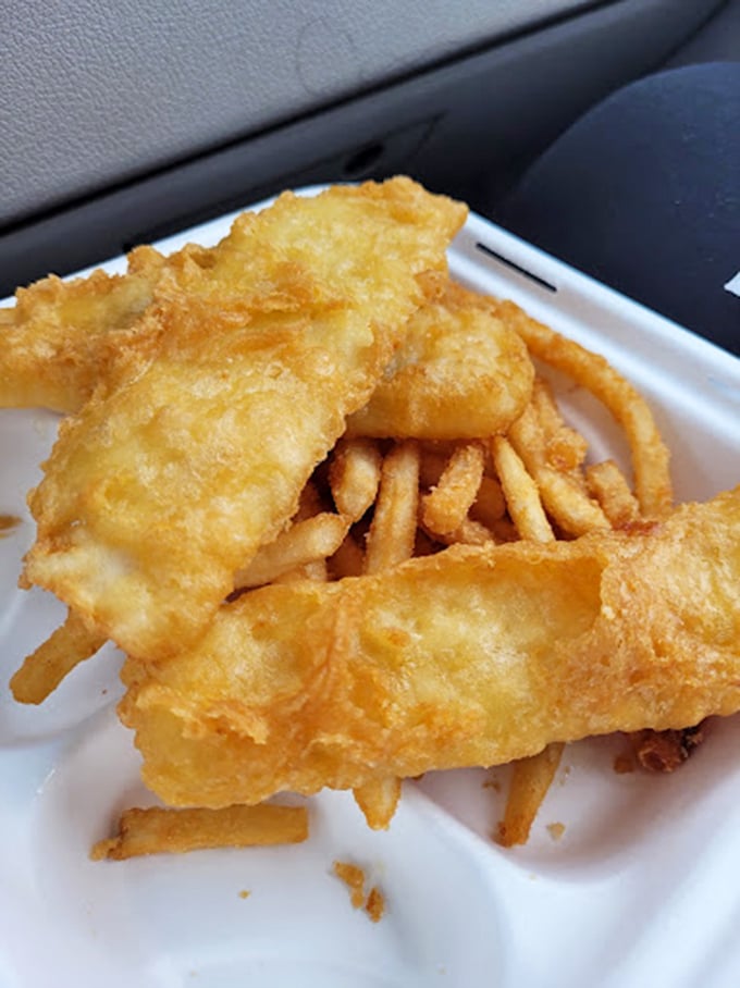 Fish and chips so golden, they could be Minnesota's new state treasure. Sorry, lakes—you've got competition!