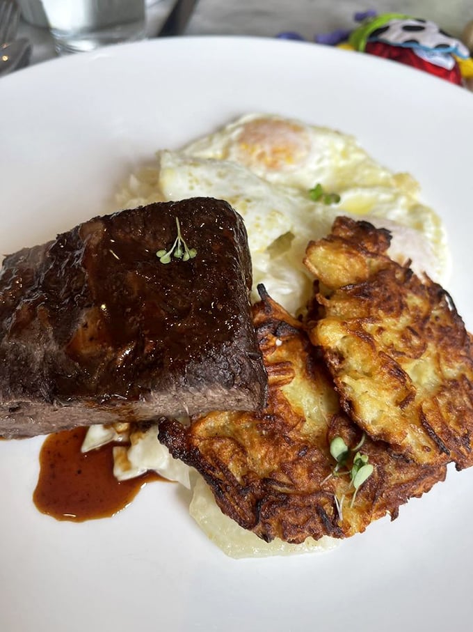 Highland brunch: A hearty feast fit for a Scottish laird, minus the bagpipes and with 100% more deliciousness.