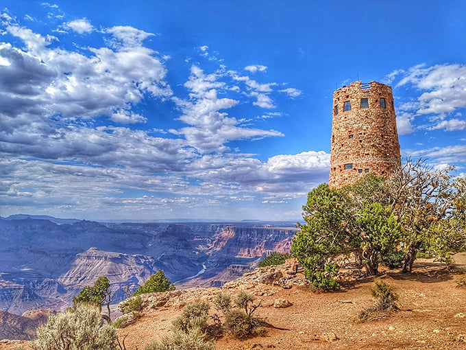 Nature's ultimate "measure twice, cut once" moment. The Grand Canyon: because sometimes, bigger really is better.