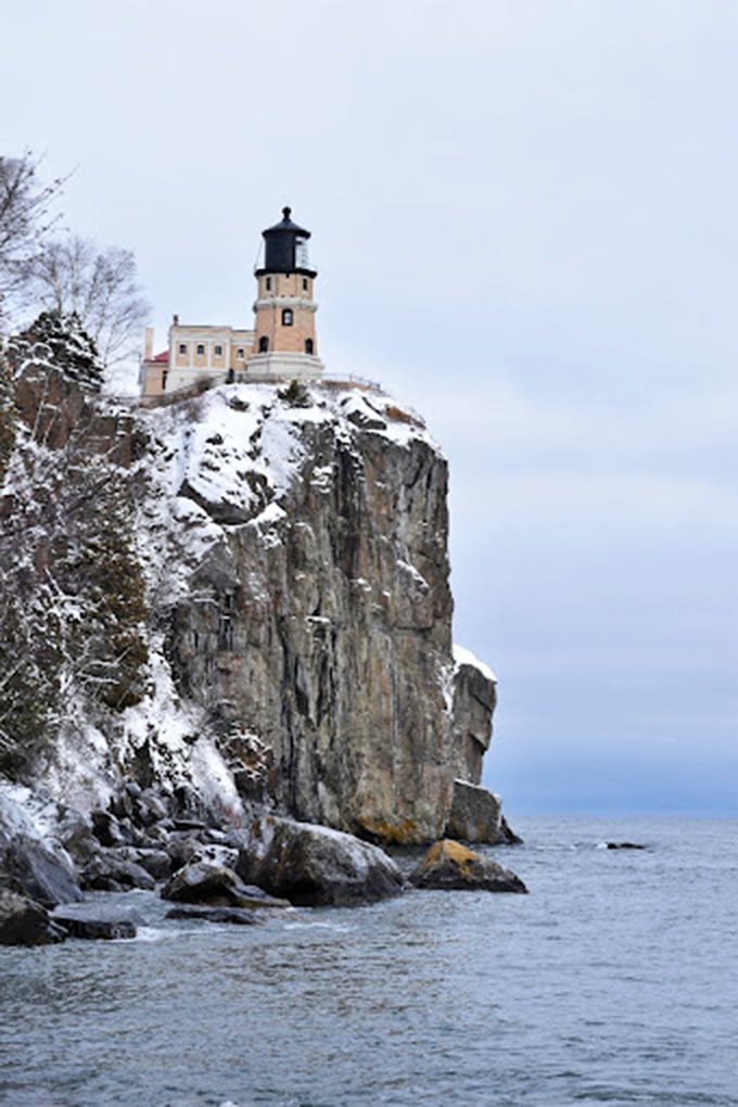 Split Rock Lighthouse: standing tall and proud, like a maritime version of the Statue of Liberty. Lady Liberty of the Lake!