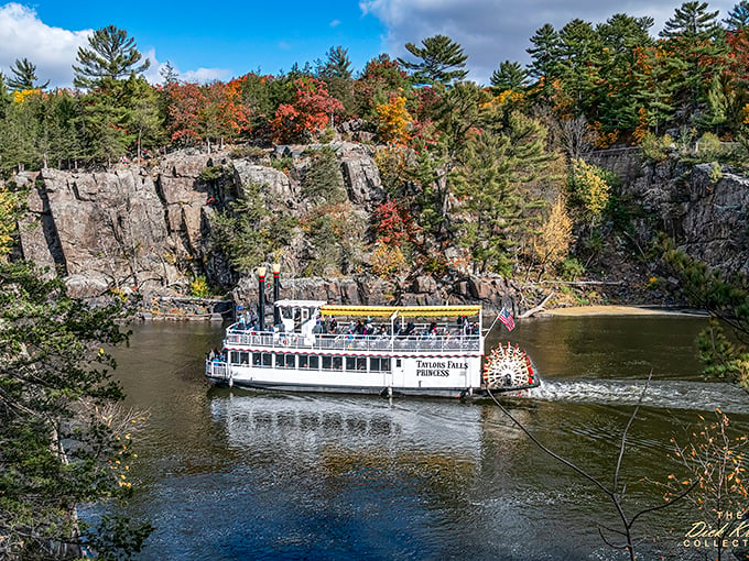 Interstate Park: Where Wisconsin and Minnesota compete for the title of 