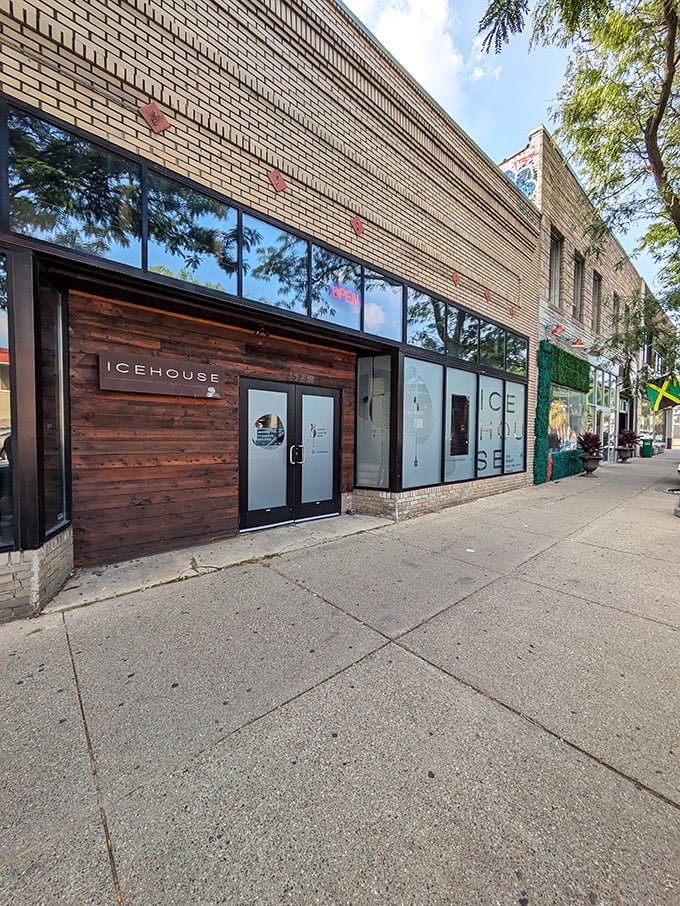 Wood, brick, and everything nice! Icehouse's entrance is like a portal to flavor town, population: you!