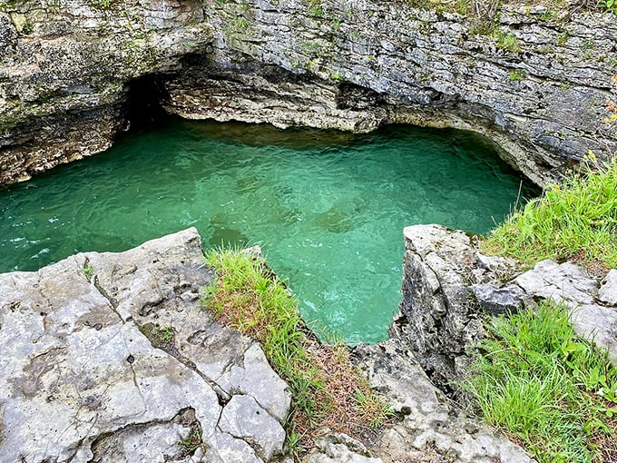 Mother Nature's hot tub? This emerald pool looks so inviting, you'll be tempted to cannonball right in!