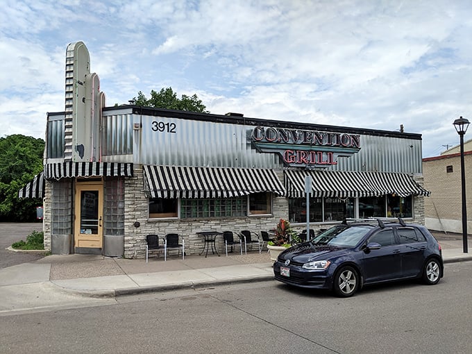 Slide into a booth at Convention Grill and slide back in time. Their hand-cut fries are crispier than your grandpa's jokes.