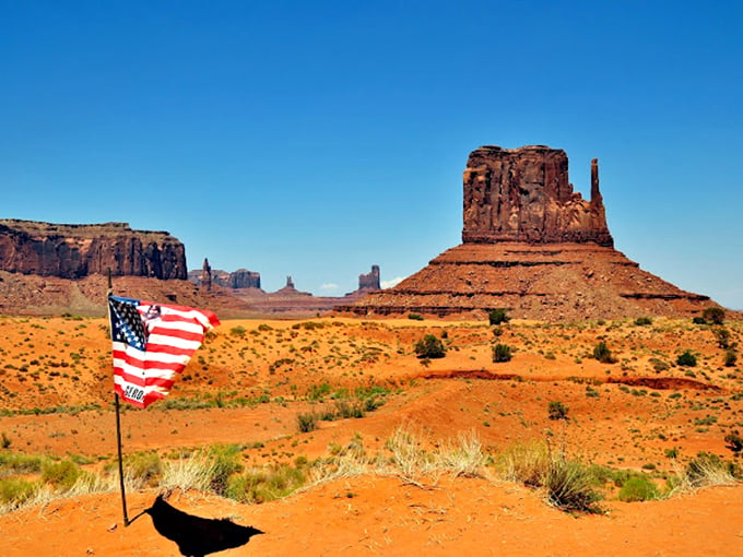 Monument Valley's iconic buttes: Nature's own Hollywood backdrop, no green screen required!