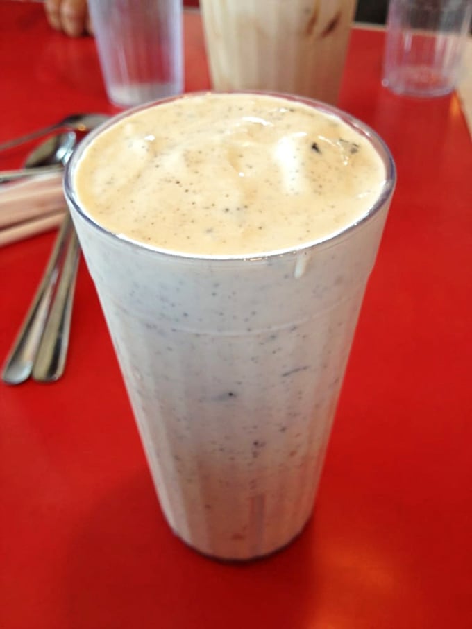 Cookies and cream dream machine! This Oreo shake is so thick, you might need to train with a straw before tackling it. Worth every slurp!