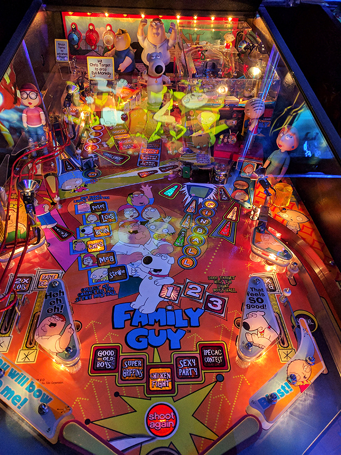 Family Guy pinball: where Quahog comes to life and you can finally show Peter who's boss (hint: it's you, champ).