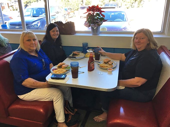 Ladies who lunch, breakfast edition! These gals know where the good eats are. Their smiles say it all – deliciousness awaits!