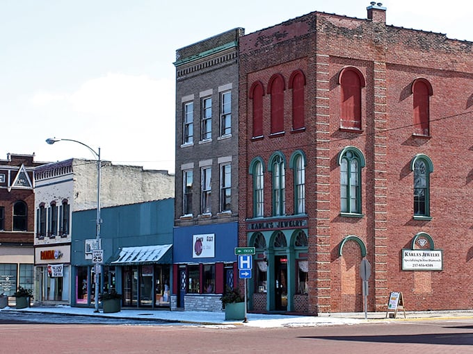 Brick, mortar, and memories! These historic buildings aren't just structures – they're storytellers, each facade a chapter in Carlinville's tale.