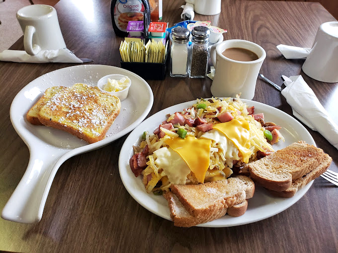 It's not a UFO, it's a UHO – Unidentified Hashbrown Object! This cheesy, meaty marvel is out of this world delicious.