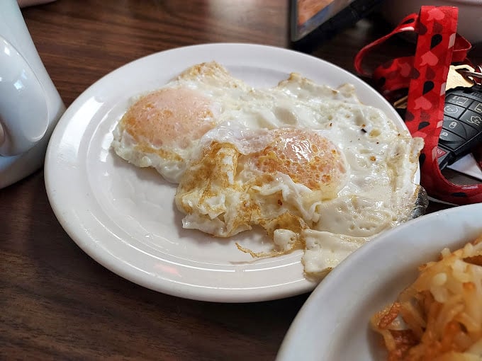 These eggs are so fresh, they probably hit snooze on the rooster this morning. Simple perfection on a plate.