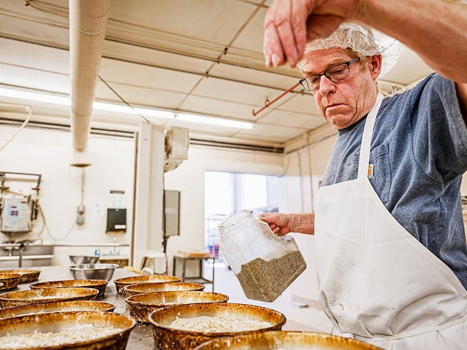 Flour power in action: La Panciata's bakers craft loaves with the precision of a Swiss watchmaker. Delicious time well spent!