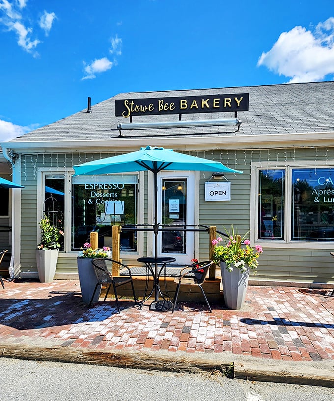 Patio perfection: Stowe Bee's outdoor seating is the VIP section for your taste buds. Front row seats to flavor town!