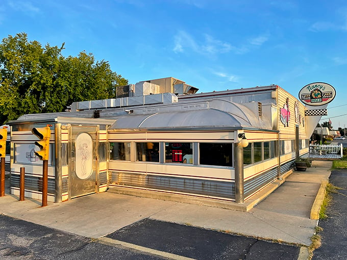 Chrome, neon, and comfort food galore! Nancy's is a slice of Americana served with a side of nostalgia.