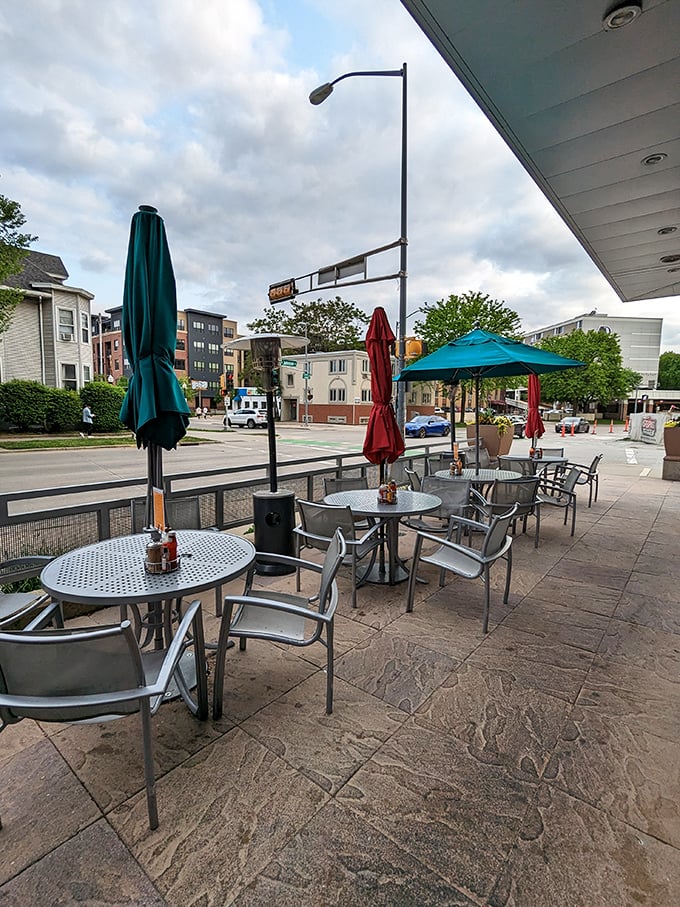 Al fresco dining with a side of people-watching. It's like your own personal stage show, but the popcorn is replaced with gourmet brunch fare.