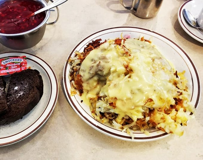 Crispy, golden hash browns and eggs – a breakfast duet that sings louder than a Springsteen chorus. It's comfort food that hugs your taste buds and your soul.