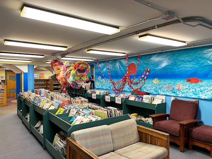 Under the sea or over the rainbow? Why not both! This mural brings storytime to life better than any 3D movie.