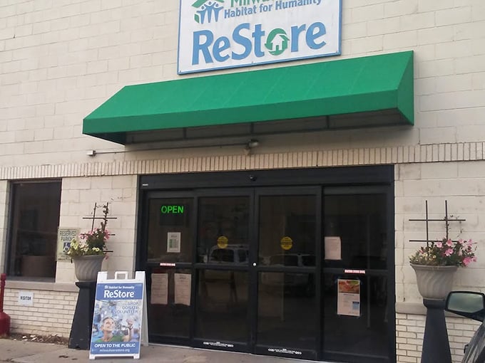 Welcome to ReStore, where one person's remodel castoff becomes another's HGTV-worthy project. Time to get your hands dirty! Photo credit: Pat Wilder