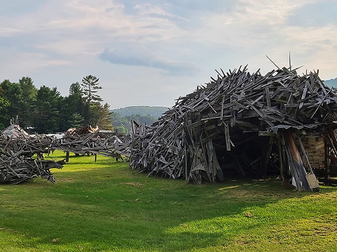 Welcome to Jurassic Junk! This wooden wonder looks like a dinosaur had a wild night with a lumber yard. Prehistoric meets DIY in Vermont's quirkiest attraction.