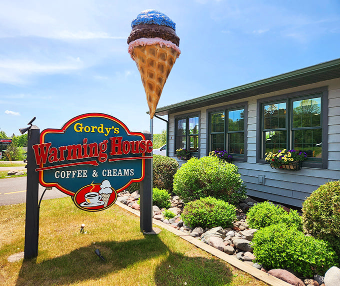 Welcome to Gordy's, where "NORTH" isn't just a direction—it's a delicious destination! This charming exterior promises a feast for both eyes and taste buds.