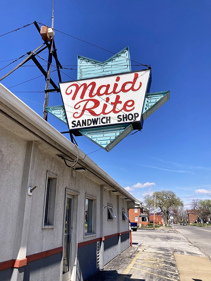 Step back in time! This retro sign isn't just eye-catching—it's a beacon for comfort food lovers everywhere.