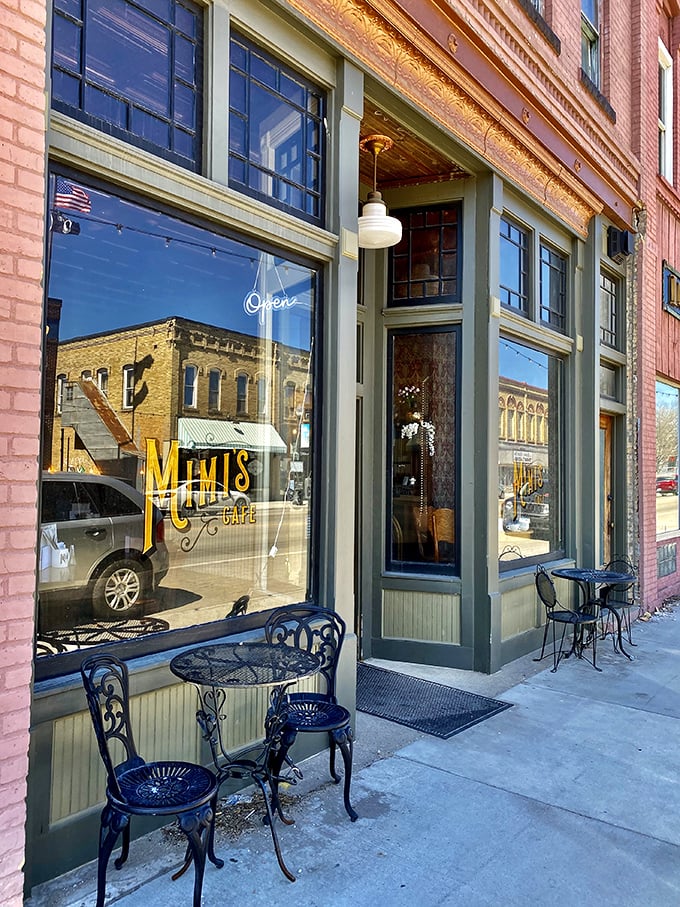 Step into a slice of small-town charm! Mimi's Cafe's sage-green facade and inviting windows promise a cozy retreat from the hustle and bustle.