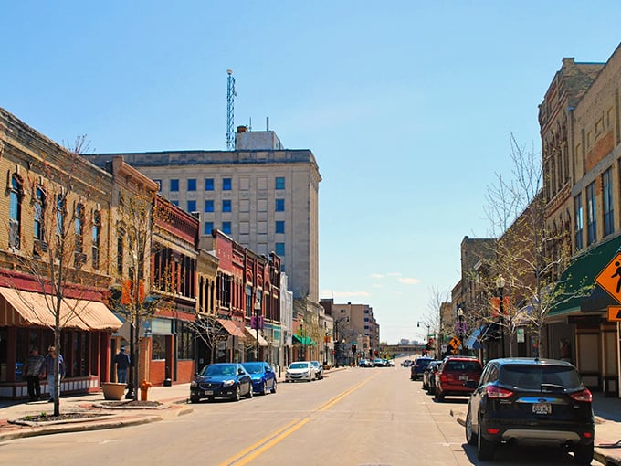 Oshkosh: Where Main Street meets the sky! Historic charm and aviation enthusiasm collide in this vibrant downtown, creating a uniquely nostalgic atmosphere.