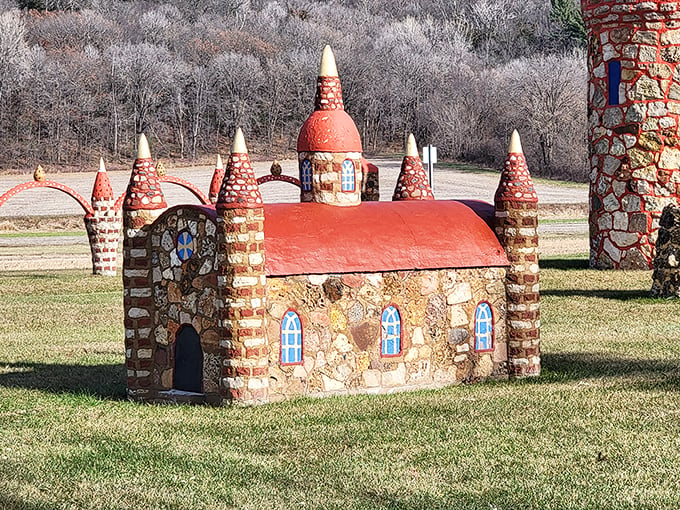 Stone gnomes and mosaic suns? It's like Mother Nature and Dr. Seuss teamed up for a garden party.