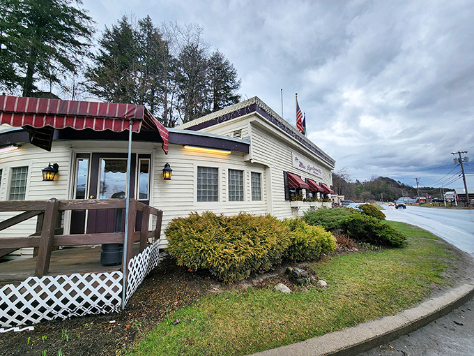 Miss Lyndonville Diner: Where