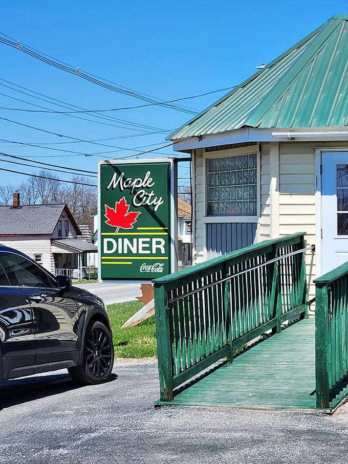 Maple City Diner: Where green means go… straight for the pancakes! This cheery spot is sweeter than a sugar shack in spring.