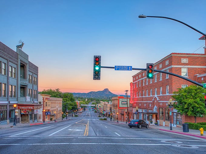 Prescott's Courthouse Square: The heart of town, where justice is served with a side of people-watching. Is that a time traveler or just a really committed re-enactor?